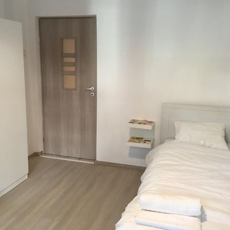 Relaxing Apartment And Great Location Bucureşti Ngoại thất bức ảnh
