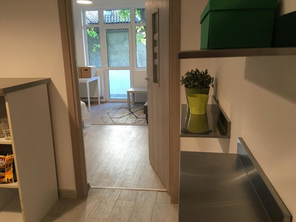 Relaxing Apartment And Great Location Bucureşti Ngoại thất bức ảnh