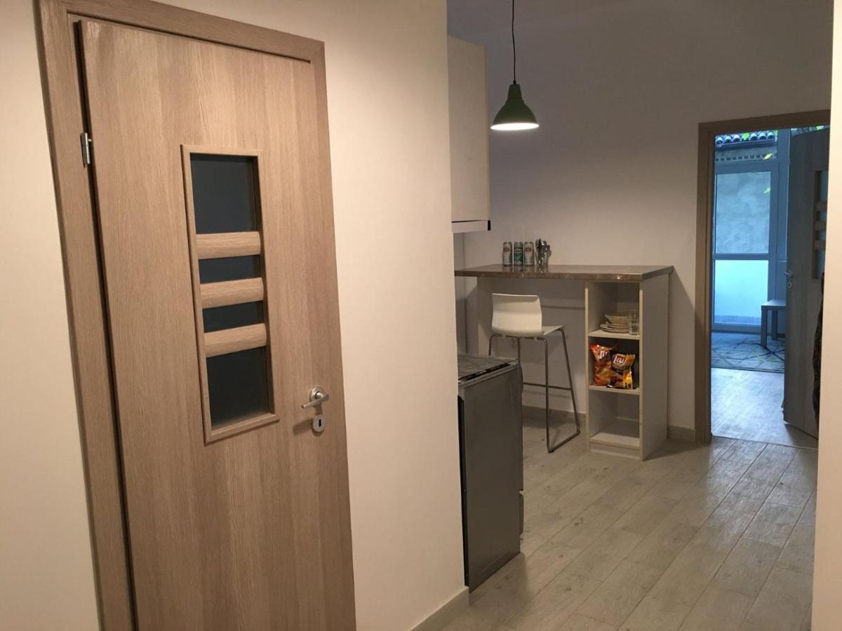 Relaxing Apartment And Great Location Bucureşti Ngoại thất bức ảnh
