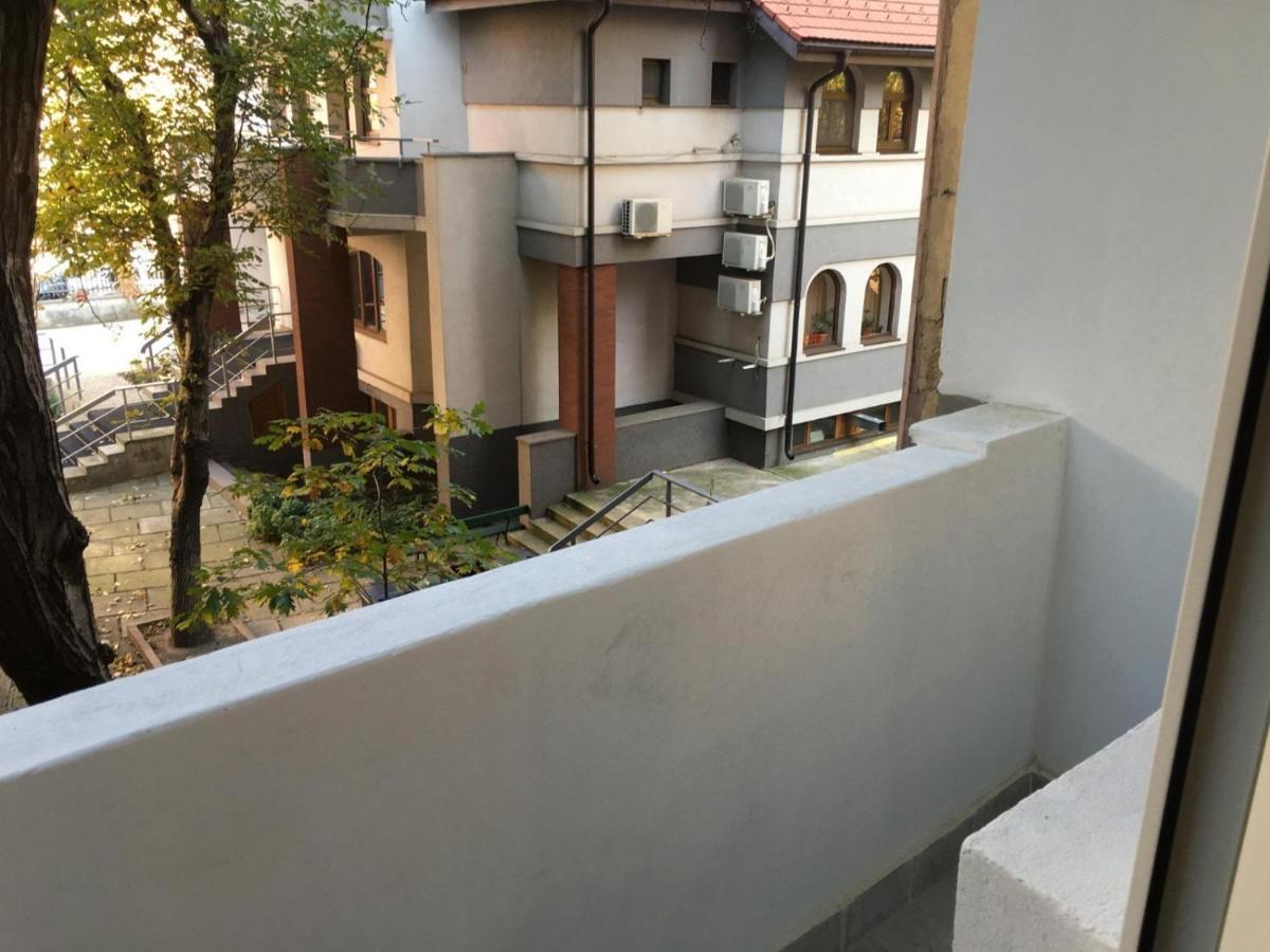 Relaxing Apartment And Great Location Bucureşti Ngoại thất bức ảnh