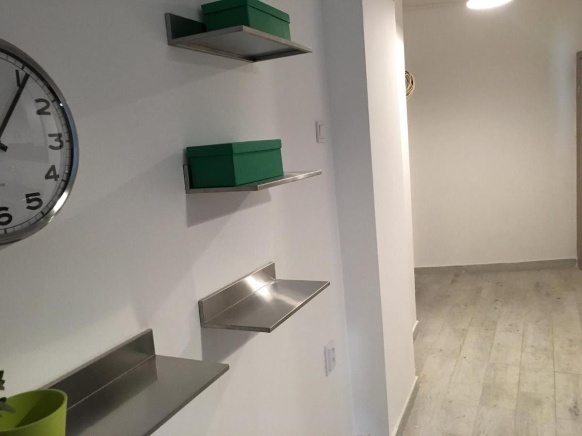Relaxing Apartment And Great Location Bucureşti Ngoại thất bức ảnh