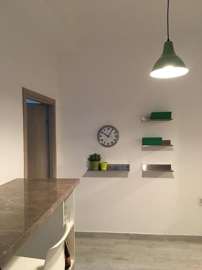 Relaxing Apartment And Great Location Bucureşti Ngoại thất bức ảnh
