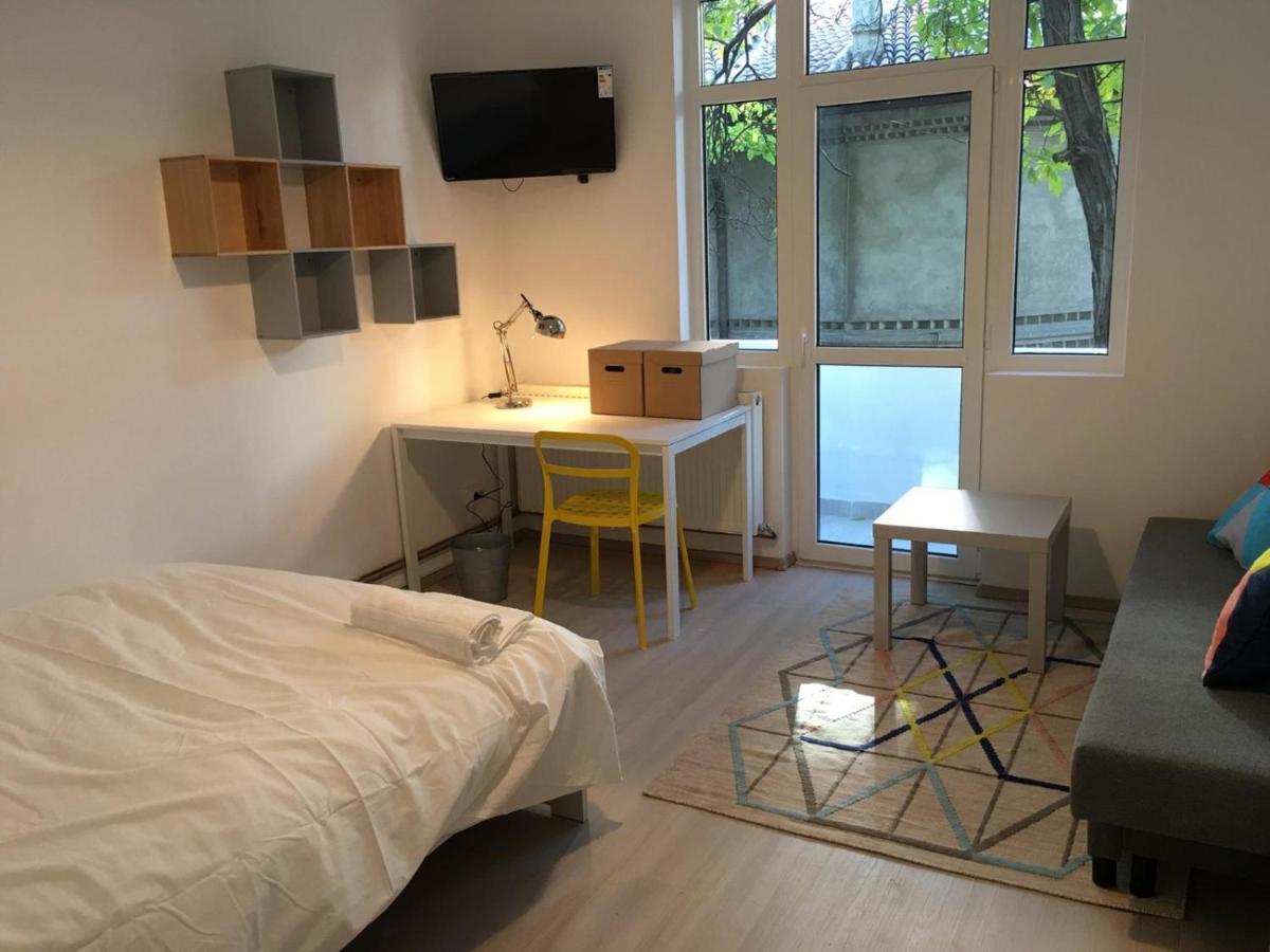 Relaxing Apartment And Great Location Bucureşti Ngoại thất bức ảnh