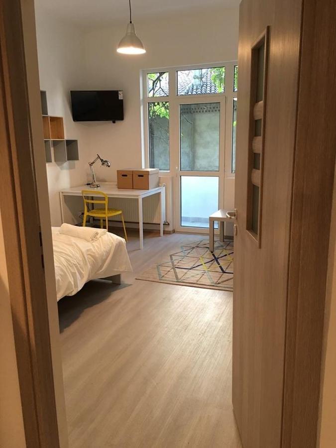 Relaxing Apartment And Great Location Bucureşti Ngoại thất bức ảnh